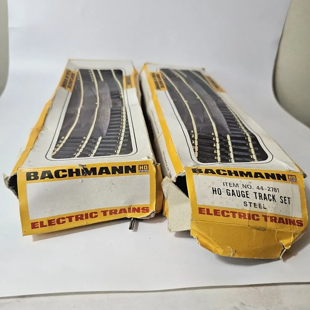Bachmann HO Gauge Train Track 44-2781 Straight Curve Rerailer  Pieces In 2 Box